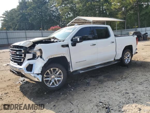 ✅ 2020 GMC Sierra 1500 SLT • VIN: 3GTU9DET2LG120996 • Лот: 71814845. Опубликован ранее на Copart с пробегом 151 959 миль. Бесплатный доступ к архиву аукционных продаж из США и подробный отчёт об истории автомобиля на DreamBid. Изображение 1.