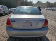 ✅ 2005 Hyundai Elantra GLS • VIN: KMHDN46D95U160748 • Lot: 68536505. Wystawiony na Copart z przebiegiem 159 323 mil. Bezpłatny archiwum sprzedaży aukcyjnych z USA i szczegółowy raport historii pojazdu na DreamBid. Zdjęcie 6.