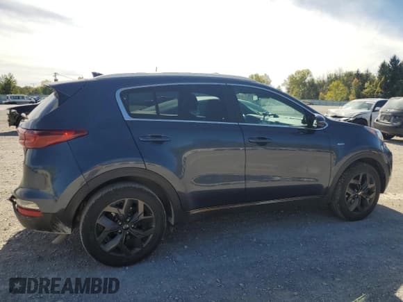 ✅ 2021 Kia Sportage S • VIN: KNDP6CAC2M7917526 • Лот: 84268625. Опубликован ранее на Copart с пробегом 67 075 миль. Бесплатный доступ к архиву аукционных продаж из США и подробный отчёт об истории автомобиля на DreamBid. Изображение 3.