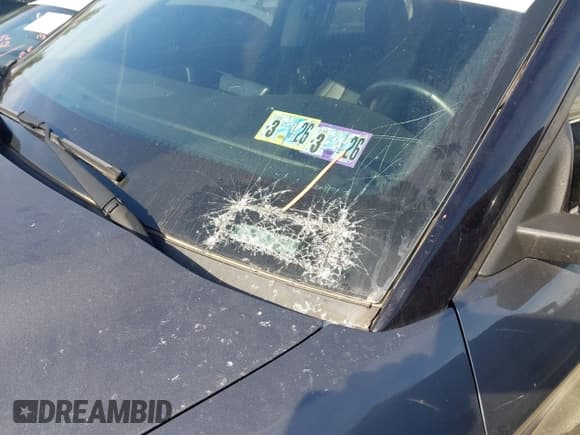 ✅ 2022 Ford Explorer Limited • VIN: 1FMSK8FH2NGB07625 • Lot: 43170619. Wystawiony na IAAI z przebiegiem 70 245 mil. Bezpłatny archiwum sprzedaży aukcyjnych z USA i szczegółowy raport historii pojazdu na DreamBid. Zdjęcie 6.