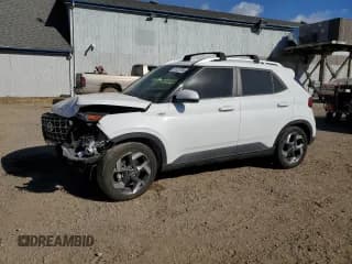 ✅ 2022 Hyundai Venue SEL • VIN: KMHRC8A30NU190495 • Lot: 75125794. Listed on Copart with 16,189 mi. Free auction sales archive from the USA and detailed vehicle history report at DreamBid. Image 1.