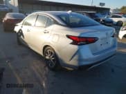 ✅ 2023 Nissan Versa SV • VIN: 3N1CN8EV5PL829745 • Lot: 43657225. Wystawiony na IAAI z przebiegiem 60 797 mil. Bezpłatny archiwum sprzedaży aukcyjnych z USA i szczegółowy raport historii pojazdu na DreamBid. Zdjęcie 3.