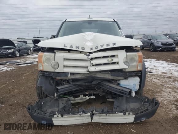 ✅ 2008 Land Rover LR3 SE • VIN: SALAE25428A443374 • Lot: 88840035. Listed on Copart with 167,816 mi. Free auction sales archive from the USA and detailed vehicle history report at DreamBid. Image 5.