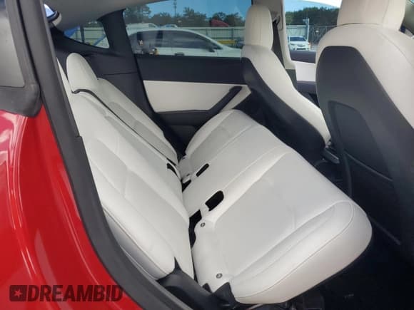 ✅ 2022 Tesla Model Y Long Range • VIN: 7SAYGDEEXNF458702 • Лот: 81894205. Опубликован ранее на Copart с пробегом 41 034 миль. Бесплатный доступ к архиву аукционных продаж из США и подробный отчёт об истории автомобиля на DreamBid. Изображение 11.