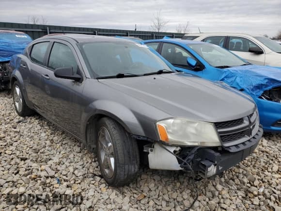 ✅ 2013 Dodge Avenger SE • VIN: 1C3CDZAB8DN702408 • Лот: 43115874. Опубликован ранее на Copart с пробегом 149 709 миль. Бесплатный доступ к архиву аукционных продаж из США и подробный отчёт об истории автомобиля на DreamBid. Изображение 4.