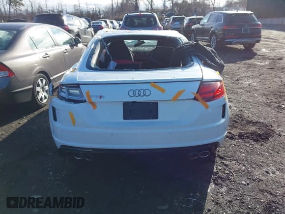 ✅ 2023 Audi TTS • VIN: TRUA1AFV0P1007101 • Лот: 41800664. Опубликован ранее на IAAI с пробегом 2 021 миль. Бесплатный доступ к архиву аукционных продаж из США и подробный отчёт об истории автомобиля на DreamBid. Изображение 16.