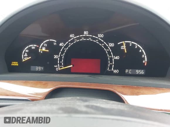 ✅ 2003 Mercedes-Benz S 430 • VIN: WDBNG70J43A364597 • Лот: 43877168. Опубликован ранее на IAAI с пробегом Не указан. Бесплатный доступ к архиву аукционных продаж из США и подробный отчёт об истории автомобиля на DreamBid. Изображение 7.