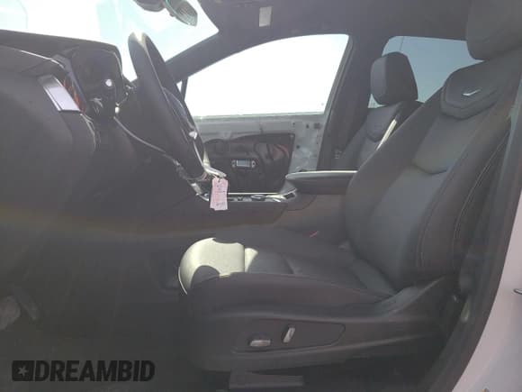 ✅ 2025 Cadillac XT5 FWD Luxury • VIN: 1GYKNAR48SZ109529 • Lot: 55656915. Listed on Copart with 2,774 mi. Free auction sales archive from the USA and detailed vehicle history report at DreamBid. Image 7.