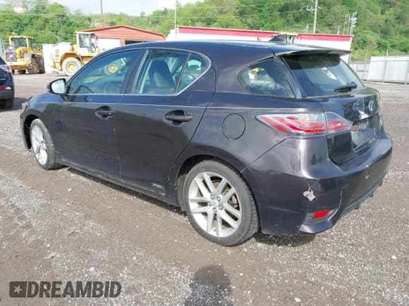 ✅ 2014 Lexus CT 200h • VIN: JTHKD5BH5E2203375 • Lot: 42183224. Wystawiony na IAAI z przebiegiem 186 696 mil. Bezpłatny archiwum sprzedaży aukcyjnych z USA i szczegółowy raport historii pojazdu na DreamBid. Zdjęcie 3.