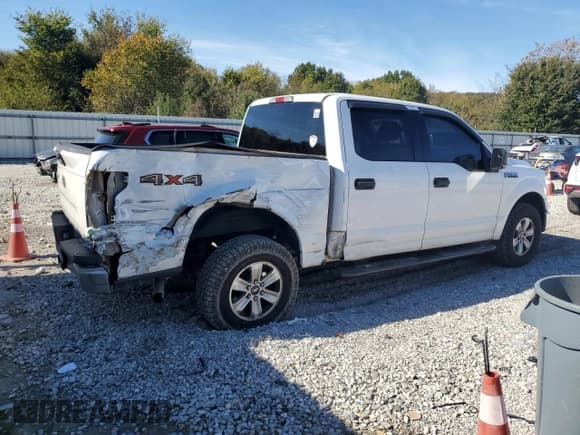 ✅ 2015 Ford F-150 XLT • VIN: 1FTEW1EF1FKD72838 • Лот: 90985935. Опубликован ранее на Copart с пробегом 176 825 миль. Бесплатный доступ к архиву аукционных продаж из США и подробный отчёт об истории автомобиля на DreamBid. Изображение 3.