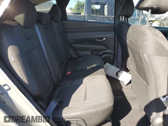 ✅ 2025 Hyundai Tucson SEL • VIN: 5NMJBCDE4SH500168 • Lot: 70480445. Wystawiony na Copart z przebiegiem 9 131 mil. Bezpłatny archiwum sprzedaży aukcyjnych z USA i szczegółowy raport historii pojazdu na DreamBid. Zdjęcie 11.