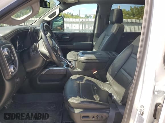 ✅ 2022 GMC Sierra 2500HD Denali • VIN: 1GT49REY1NF189191 • Lot: 71779345. Listed on Copart with 33,560 mi. Free auction sales archive from the USA and detailed vehicle history report at DreamBid. Image 7.