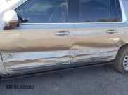 ✅ 2023 GMC Yukon XL Denali Ultimate • VIN: 1GKS2KKL9PR150446 • Lot: 41612180. Wystawiony na IAAI z przebiegiem 37 994 mil. Bezpłatny archiwum sprzedaży aukcyjnych z USA i szczegółowy raport historii pojazdu na DreamBid. Zdjęcie 17.