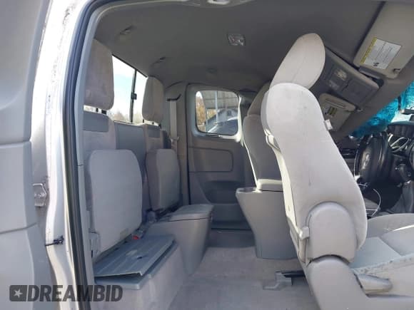 ✅ 2010 Toyota Tacoma • VIN: 5TEUU4EN3AZ712084 • Lot: 43652451. Listed on IAAI with 108,619 mi. Free auction sales archive from the USA and detailed vehicle history report at DreamBid. Image 8.