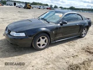 ✅ 2002 Ford Mustang Standard • VIN: 1FAFP40442F218397 • Lot: 82153245. Listed on Copart with 183,356 mi. Free auction sales archive from the USA and detailed vehicle history report at DreamBid. Image 1.