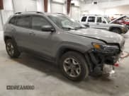 ✅ 2019 Jeep Cherokee Trailhawk • VIN: 1C4PJMBX7KD484922 • Lot: 84998005. Listed on Copart with 93,636 mi. Free auction sales archive from the USA and detailed vehicle history report at DreamBid. Image 4.