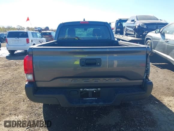 ✅ 2022 Toyota Tacoma SR • VIN: 3TYRX5GN2NT053728 • Лот: 43610546. Опубликован ранее на IAAI с пробегом 36 686 миль. Бесплатный доступ к архиву аукционных продаж из США и подробный отчёт об истории автомобиля на DreamBid. Изображение 17.