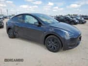 ✅ 2025 Tesla Model Y Long Range • VIN: 7SAYGDED7SA342535 • Лот: 81254225. Опубликован ранее на Copart с пробегом 12 638 миль. Бесплатный доступ к архиву аукционных продаж из США и подробный отчёт об истории автомобиля на DreamBid. Изображение 4.
