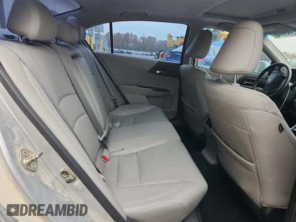 ✅ 2015 Honda Accord EX-L • VIN: 1HGCR2F81FA103105 • Lot: 92395995. Listed on Copart with 257,107 mi. Free auction sales archive from the USA and detailed vehicle history report at DreamBid. Image 10.