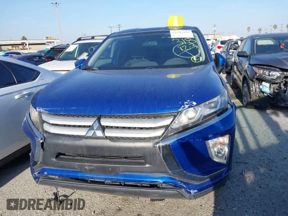 ✅ 2018 Mitsubishi Eclipse Cross ES • VIN: JA4AT3AA7JZ062037 • Лот: 43523335. Опубликован ранее на IAAI с пробегом 85 360 миль. Бесплатный доступ к архиву аукционных продаж из США и подробный отчёт об истории автомобиля на DreamBid. Изображение 12.