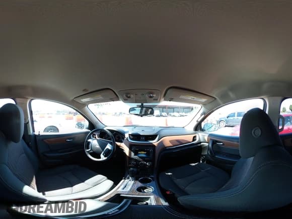 ✅ 2016 Chevrolet Traverse LT • VIN: 1GNKVGKD9GJ101696 • Lot: 43412389. Wystawiony na IAAI z przebiegiem 128 467 mil. Bezpłatny archiwum sprzedaży aukcyjnych z USA i szczegółowy raport historii pojazdu na DreamBid. Zdjęcie 20.