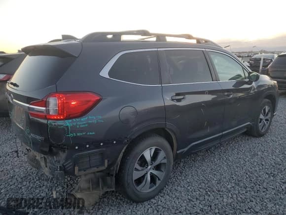 ✅ 2020 Subaru Ascent Premium • VIN: 4S4WMAFD0L3451300 • Lot: 92690295. Listed on Copart with 77,400 mi. Free auction sales archive from the USA and detailed vehicle history report at DreamBid. Image 3.