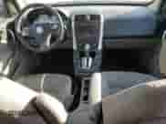 2007 Saturn VUE I4 z VIN 5GZCZ33D17S850350, wystawiony jako Copart lot #84650584 z przebiegiem 169 699 mil mil oraz Szkoda całkowita • Salvage title. Historia ofert i sprzedaży dostępna na DreamBid. Obrazek 8.