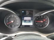 ✅ 2019 Mercedes-Benz GLC 300 • VIN: WDC0G4KB8KV161858 • Лот: 89992005. Опубликован ранее на Copart с пробегом 69 953 миль. Бесплатный доступ к архиву аукционных продаж из США и подробный отчёт об истории автомобиля на DreamBid. Изображение 9.