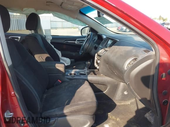 ✅ 2015 Nissan Pathfinder SV • VIN: 5N1AR2MN4FC611552 • Lot: 42721843. Listed on IAAI with 135,260 mi. Free auction sales archive from the USA and detailed vehicle history report at DreamBid. Image 5.