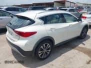 ✅ 2017 Infiniti QX30 Premium • VIN: SJKCH5CRXHA038156 • Lot: 42427593. Listed on IAAI with 62,930 mi. Free auction sales archive from the USA and detailed vehicle history report at DreamBid. Image 4.