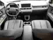 2023 Hyundai Ioniq 5 Limited z VIN KM8KRDAF0PU177462, wystawiony jako Copart lot #44861064 z przebiegiem 10 343 mil mil oraz . Historia ofert i sprzedaży dostępna na DreamBid. Obrazek 8.