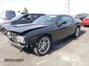 ✅ 2023 Dodge Challenger GT • VIN: 2C3CDZKG4PH507817 • Lot: 72339853. Wystawiony na Copart z przebiegiem 14 292 mil. Bezpłatny archiwum sprzedaży aukcyjnych z USA i szczegółowy raport historii pojazdu na DreamBid. Zdjęcie 1.