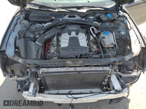 ✅ 2014 Audi A7 Premium • VIN: WAU3GCFC2EN076824 • Lot: 70535355. Wystawiony na Copart z przebiegiem 88 929 mil. Bezpłatny archiwum sprzedaży aukcyjnych z USA i szczegółowy raport historii pojazdu na DreamBid. Zdjęcie 11.