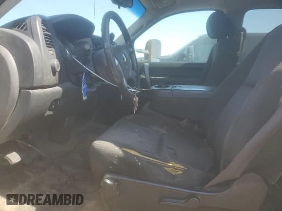 ✅ 2010 Chevrolet Silverado 2500HD LT • VIN: 1GC4KXBG0AF154561 • Лот: 59692715. Опубликован ранее на Copart с пробегом 231 304 миль. Бесплатный доступ к архиву аукционных продаж из США и подробный отчёт об истории автомобиля на DreamBid. Изображение 7.