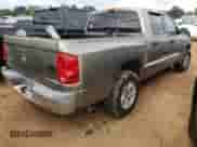 2006 Dodge Dakota SLT с VIN 1D7HE48K76S635382, выставлен на аукционе Copart как лот 53632235 с пробегом 155 750 миль миль и Списание • Salvage title. История ставок и продаж доступна на DreamBid. Изображение 3.