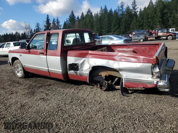 ✅ 1990 Chevrolet S-10 LS • VIN: 1GCCS19Z2L2129459 • Лот: 47881665. Опубликован ранее на Copart с пробегом 282 574 миль. Бесплатный доступ к архиву аукционных продаж из США и подробный отчёт об истории автомобиля на DreamBid. Изображение 2.