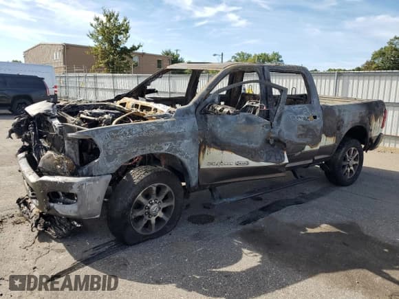 ✅ 2021 Ram 2500 Longhorn • VIN: 3C6UR5GL1MG512394 • Lot: 85342295. Wystawiony na Copart z przebiegiem Nie podano. Bezpłatny archiwum sprzedaży aukcyjnych z USA i szczegółowy raport historii pojazdu na DreamBid. Zdjęcie 1.