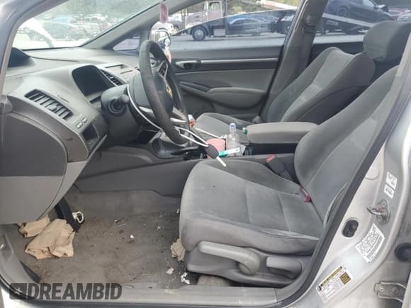 ✅ 2010 Honda Civic EX • VIN: 2HGFA1F85AH301825 • Lot: 84246365. Listed on Copart with 202,742 mi. Free auction sales archive from the USA and detailed vehicle history report at DreamBid. Image 7.