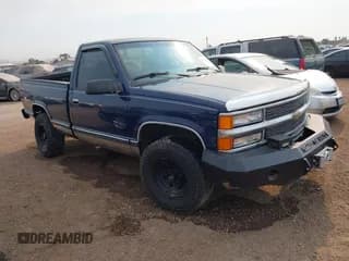 ✅ 1995 Chevrolet Silverado 1500 • VIN: 1GCEK14HXSZ138438 • Lot: 40199493. Wystawiony na IAAI z przebiegiem 235 678 mil. Bezpłatny archiwum sprzedaży aukcyjnych z USA i szczegółowy raport historii pojazdu na DreamBid. Zdjęcie 1.