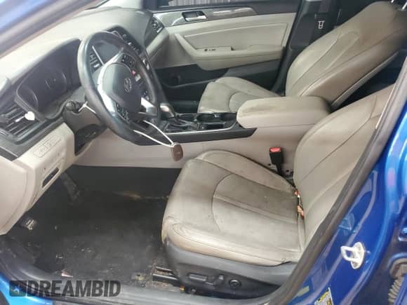 2018 Hyundai Sonata Limited z VIN 5NPE34AF1JH604717, wystawiony jako Copart lot #84953825 z przebiegiem 113 421 mil mil oraz Szkoda całkowita • Salvage title. Historia ofert i sprzedaży dostępna na DreamBid. Obrazek 7.