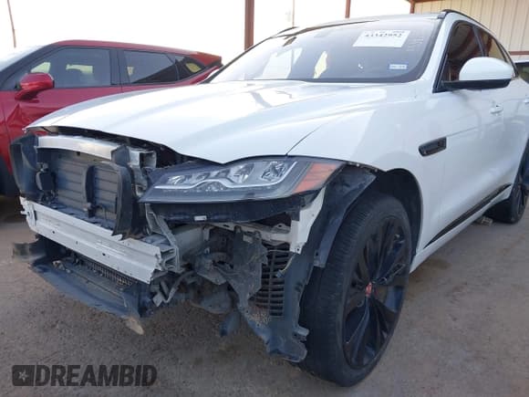 ✅ 2018 Jaguar F-Pace S • VIN: SADCM2FV8JA245628 • Lot: 43342952. Wystawiony na IAAI z przebiegiem 84 399 mil. Bezpłatny archiwum sprzedaży aukcyjnych z USA i szczegółowy raport historii pojazdu na DreamBid. Zdjęcie 6.