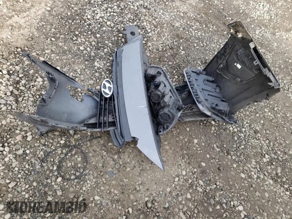 ✅ 2019 Hyundai Ioniq Blue • VIN: KMHC65LC6KU170501 • Lot: 42570715. Wystawiony na Copart z przebiegiem 131 410 mil. Bezpłatny archiwum sprzedaży aukcyjnych z USA i szczegółowy raport historii pojazdu na DreamBid. Zdjęcie 12.