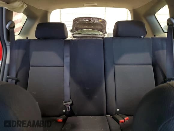 ✅ 2005 Pontiac Vibe • VIN: 5Y2SM66805Z442003 • Lot: 83822155. Wystawiony na Copart z przebiegiem 168 593 mil. Bezpłatny archiwum sprzedaży aukcyjnych z USA i szczegółowy raport historii pojazdu na DreamBid. Zdjęcie 10.