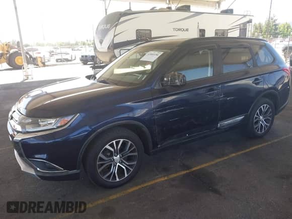 2018 Mitsubishi Outlander ES с VIN JA4AD2A3XJJ004947, выставлен на аукционе IAAI как лот 43085186 с пробегом 102 321 миль миль и . История ставок и продаж доступна на DreamBid. Изображение 18.