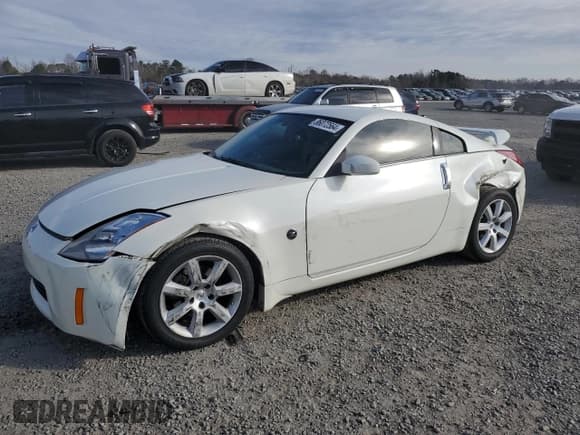 ✅ 2005 Nissan 350Z Enthusiast • VIN: JN1AZ34DX5M601623 • Lot: 86072564. Listed on Copart with 74,090 mi. Free auction sales archive from the USA and detailed vehicle history report at DreamBid. Image 1.