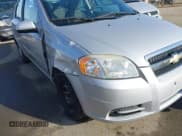 ✅ 2010 Chevrolet Aveo 1LT • VIN: KL1TD5DE1AB107186 • Lot: 41912965. Wystawiony na IAAI z przebiegiem 61 111 mil. Bezpłatny archiwum sprzedaży aukcyjnych z USA i szczegółowy raport historii pojazdu na DreamBid. Zdjęcie 14.