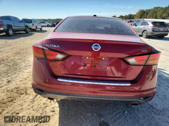 ✅ 2020 Nissan Altima SR • VIN: 1N4BL4CV1LC183304 • Lot: 82743205. Listed on Copart with 137,653 mi. Free auction sales archive from the USA and detailed vehicle history report at DreamBid. Image 6.
