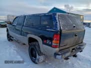 ✅ 2005 GMC Sierra 1500 SLT • VIN: 1GTEK19B15Z202584 • Лот: 94100465. Опубликован ранее на Copart с пробегом 206 580 миль. Бесплатный доступ к архиву аукционных продаж из США и подробный отчёт об истории автомобиля на DreamBid. Изображение 2.