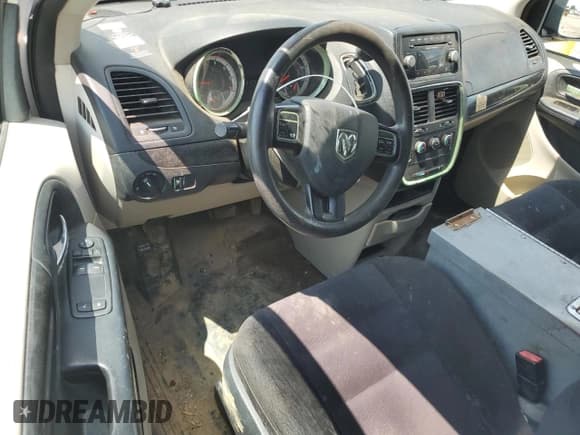 ✅ 2014 Ram Cargo Van Tradesman • VIN: 2C4JRGAG2ER241912 • Лот: 68817405. Опубликован ранее на Copart с пробегом 101 572 миль. Бесплатный доступ к архиву аукционных продаж из США и подробный отчёт об истории автомобиля на DreamBid. Изображение 8.