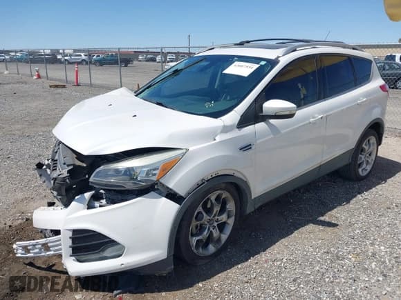 ✅ 2015 Ford Escape Titanium • VIN: 1FMCU0J98FUB63295 • Lot: 42007554. Listed on IAAI with 137,061 mi. Free auction sales archive from the USA and detailed vehicle history report at DreamBid. Image 17.